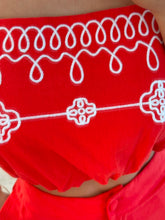 Cargar imagen en el visor de la galería, JARA - Set blusa y short rojo