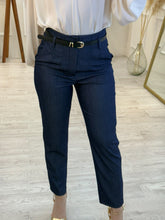 Cargar imagen en el visor de la galería, SHIRLEY - Pantalon azul oscuro