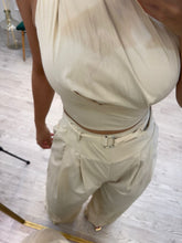 Cargar imagen en el visor de la galería, JULISSA - Set pantalón y blusa beige
