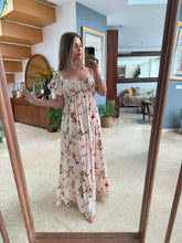 Cargar imagen en el visor de la galería, MARCELA - Maxi vestido beige floral