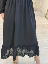 Cargar imagen en el visor de la galería, SANDRA - Maxi vestido negro