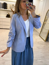 Cargar imagen en el visor de la galería, CHELY - Blazer azul
