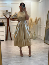 Cargar imagen en el visor de la galería, TORY - Maxi vestido khaki con detalles blancos