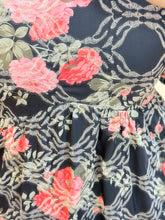 Cargar imagen en el visor de la galería, ELECTRA - Maxi vestido negro estampado