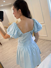 Cargar imagen en el visor de la galería, JUSTOFF - Vestido corto azul claro