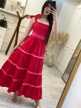Cargar imagen en el visor de la galería, GINEBRA - Maxi vestido rojo