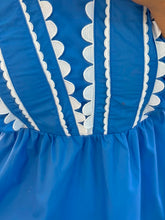 Cargar imagen en el visor de la galería, ELARA - Vestido midi azul