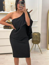 Cargar imagen en el visor de la galería, ADELA - Vestido midi negro asimétrico