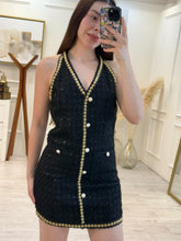 Cargar imagen en el visor de la galería, CARIDAD - Vestido negro detalles dorados