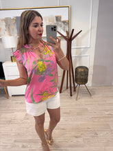 Cargar imagen en el visor de la galería, GALIA - Blusa rosa floral