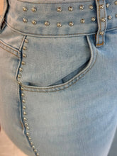 Cargar imagen en el visor de la galería, JOSEFINA - Pantalon denim claro
