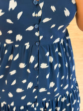 Cargar imagen en el visor de la galería, CLEOPATRA - Maxi vestido azul petróleo