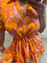 Cargar imagen en el visor de la galería, KIREL - Vestido naranja estampado
