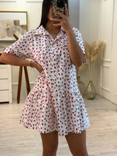 Cargar imagen en el visor de la galería, AUBREY - Vestido corto estampado corazones