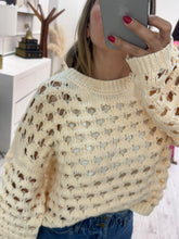 Cargar imagen en el visor de la galería, LUZ - Sueter beige tejido