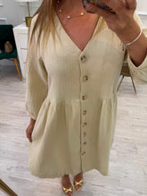 Cargar imagen en el visor de la galería, ABIGAIL - Vestido corto beige