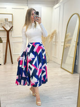 Cargar imagen en el visor de la galería, DARLA - Falda plisada estampada azul y rosa