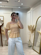 Cargar imagen en el visor de la galería, CAROL - Blusa campesina cuadros
