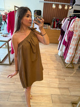 Cargar imagen en el visor de la galería, KOSHEI - Vestido corto marrón
