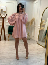 Cargar imagen en el visor de la galería, ANWEN - Vestido corto rosa