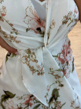 Cargar imagen en el visor de la galería, MONROE - Vestido blanco estampado