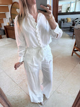 Cargar imagen en el visor de la galería, ELVIRA - Set pantalón y blusa blanco