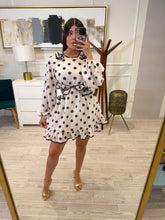 Cargar imagen en el visor de la galería, GEORGIA - Vestido blanco polka dots