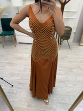 Cargar imagen en el visor de la galería, JAMIE - Maxi vestido chedron