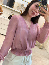 Cargar imagen en el visor de la galería, PARSLEY - Blusa rosa manga larga