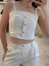 Cargar imagen en el visor de la galería, OSIRIS - Set blusa y short beige