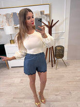 Cargar imagen en el visor de la galería, RENATA - Short azul
