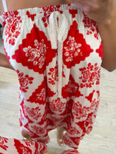 Cargar imagen en el visor de la galería, AKIRA - Vestido corto rojo con blanco