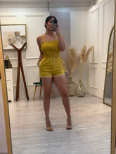 Cargar imagen en el visor de la galería, MONET - Jumper amarillo