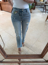 Cargar imagen en el visor de la galería, NEVADA - Pantalon denim deslavado