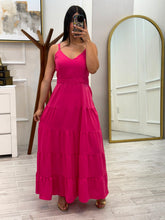 Cargar imagen en el visor de la galería, ISOLDA - Maxi vestido fucsia