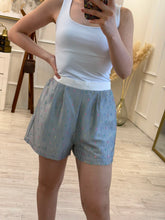 Cargar imagen en el visor de la galería, MONICA - Short rayado