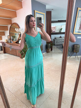 Cargar imagen en el visor de la galería, XANTHE - Maxi vestido verde