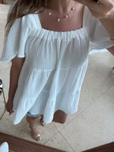Cargar imagen en el visor de la galería, WINSLOW - Blusa blanca