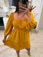 Cargar imagen en el visor de la galería, MEADOW - Vestido corto mostaza