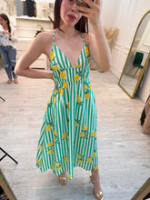 Cargar imagen en el visor de la galería, BERNARDA - Maxi vestido rayado con limones