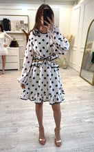 Cargar imagen en el visor de la galería, MEI - Vestido hueso polka dots