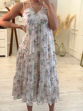 Cargar imagen en el visor de la galería, CORA - Maxi vestido beige estampado