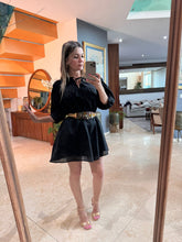Cargar imagen en el visor de la galería, TIANA - Vestido corto negro