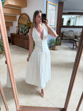 Cargar imagen en el visor de la galería, CHELY - Maxi vestido blanco sin mangas