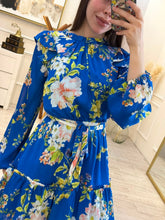 Cargar imagen en el visor de la galería, KEIRA - Vestido corto azul rey estampado