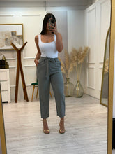 Cargar imagen en el visor de la galería, AGNES - Pantalon gris