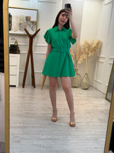 Cargar imagen en el visor de la galería, WHITLEY - Vestido corto verde
