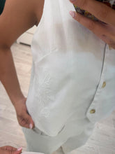 Cargar imagen en el visor de la galería, AMANDA - Set chaleco y pantalón blanco
