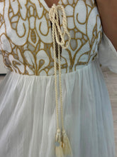 Cargar imagen en el visor de la galería, XIMENA -  Maxi vestido blanco