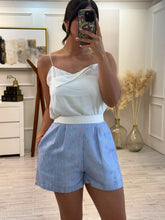 Cargar imagen en el visor de la galería, SUTTON - Short azul rayas